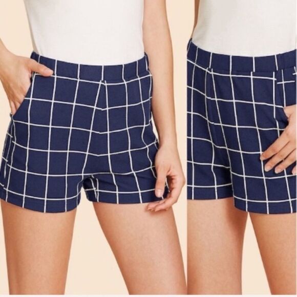 Preppy Plaid Navy Blue & White Shorts S A18 - Picture 5 of 7